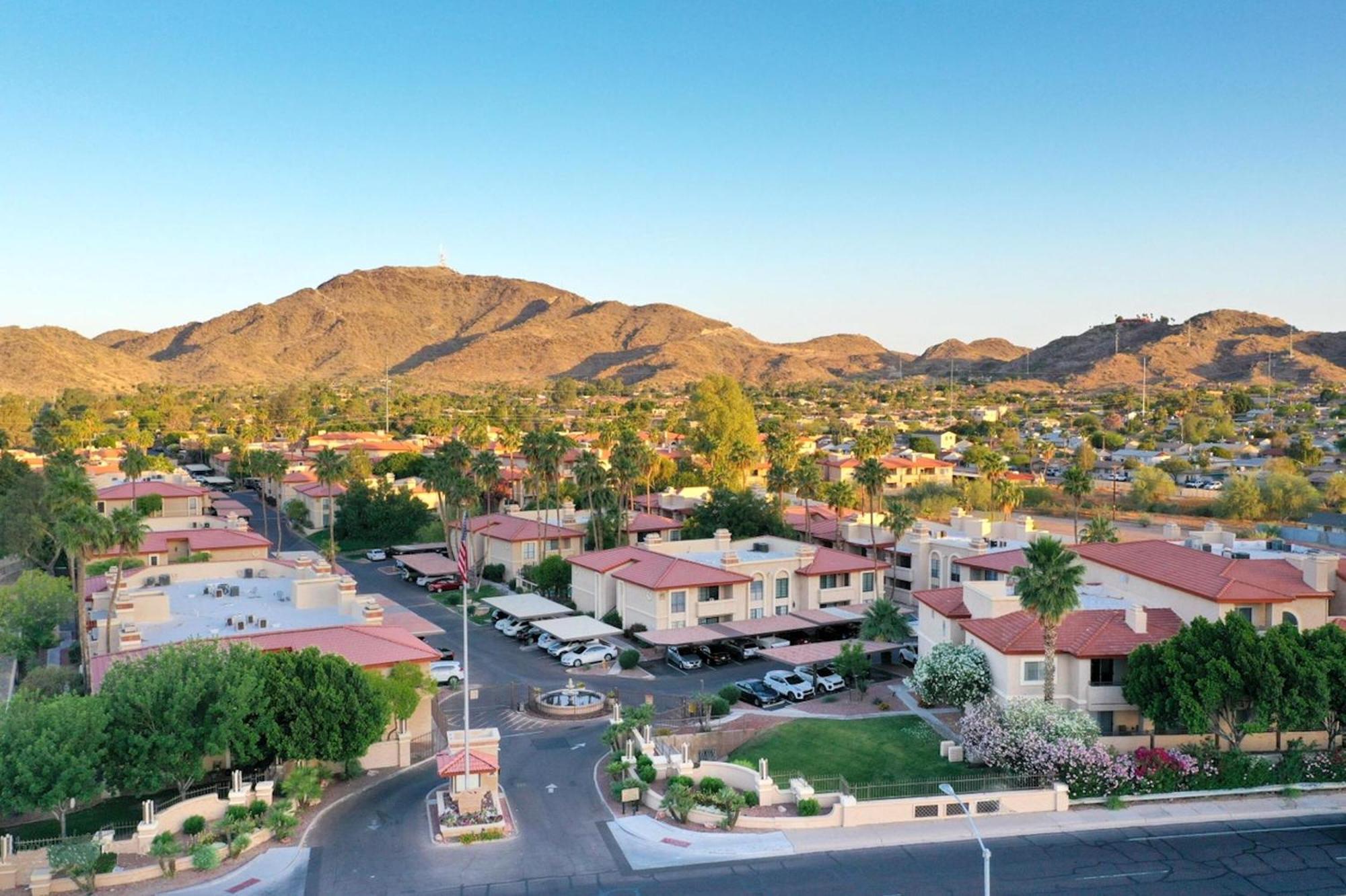 Gated Mountain View Resort Community, Centrally Located, Three Heated Pool-Spa Complexes, Half-Mile To Hiking! Phoenix Exteriér fotografie